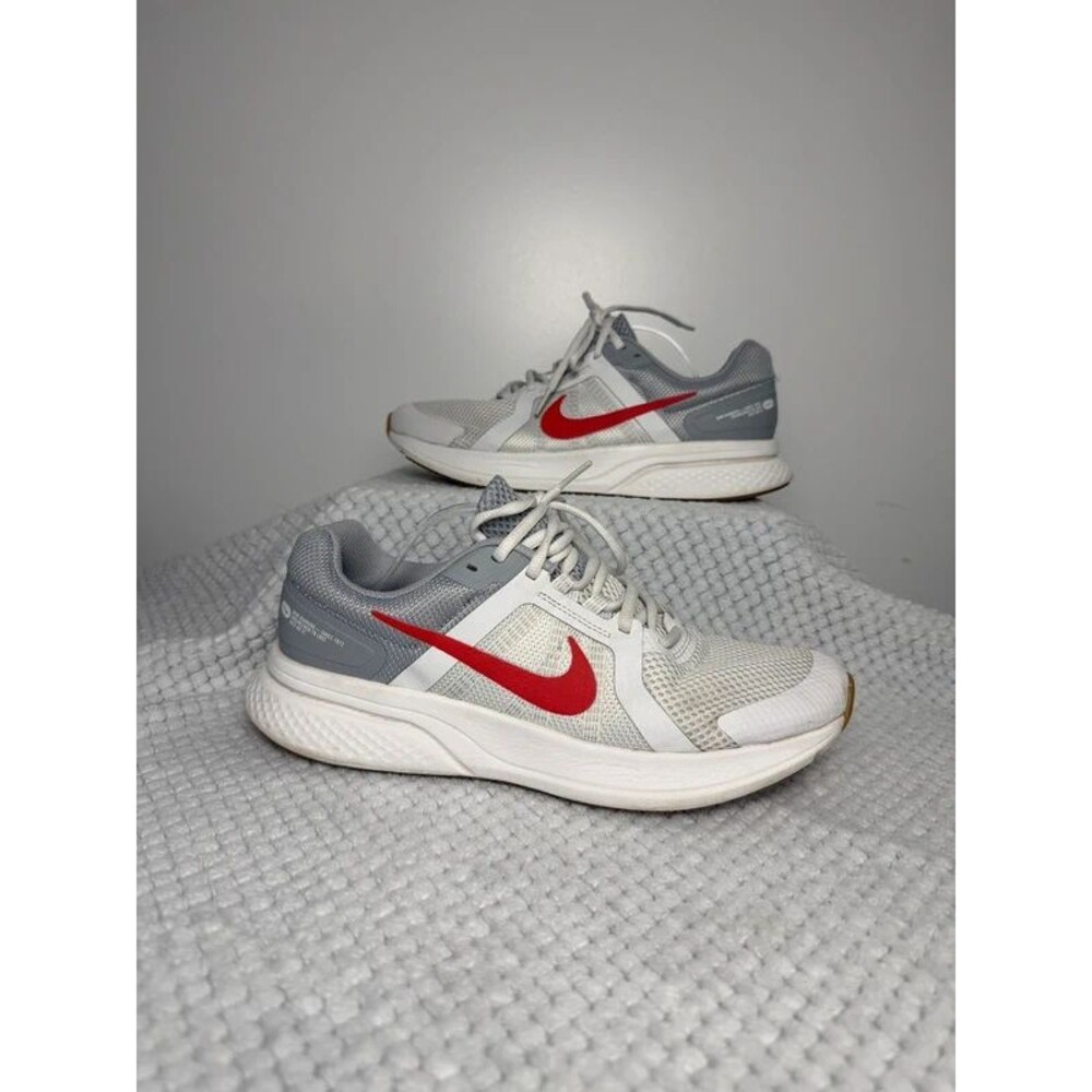 Men’s Nike Run Swift 2 Running Shoes Size 10.5